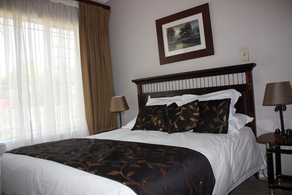 Eagles Nest Lodge Johannesburg Kamer foto