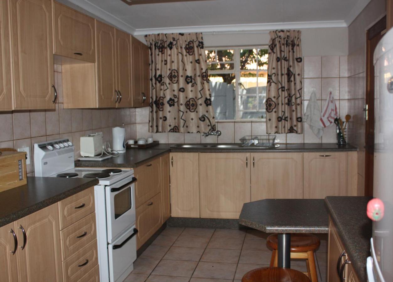Eagles Nest Lodge Johannesburg Buitenkant foto